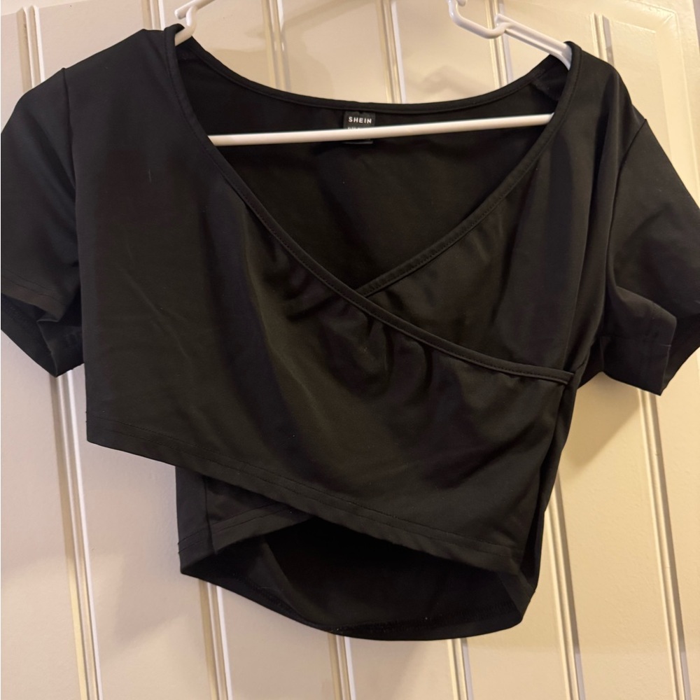 Black Criss Cross Crop Top